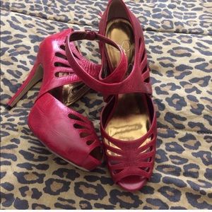 Jessica Simpson Abbie Platform heels